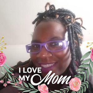 Meet your Posher, Jacqueline